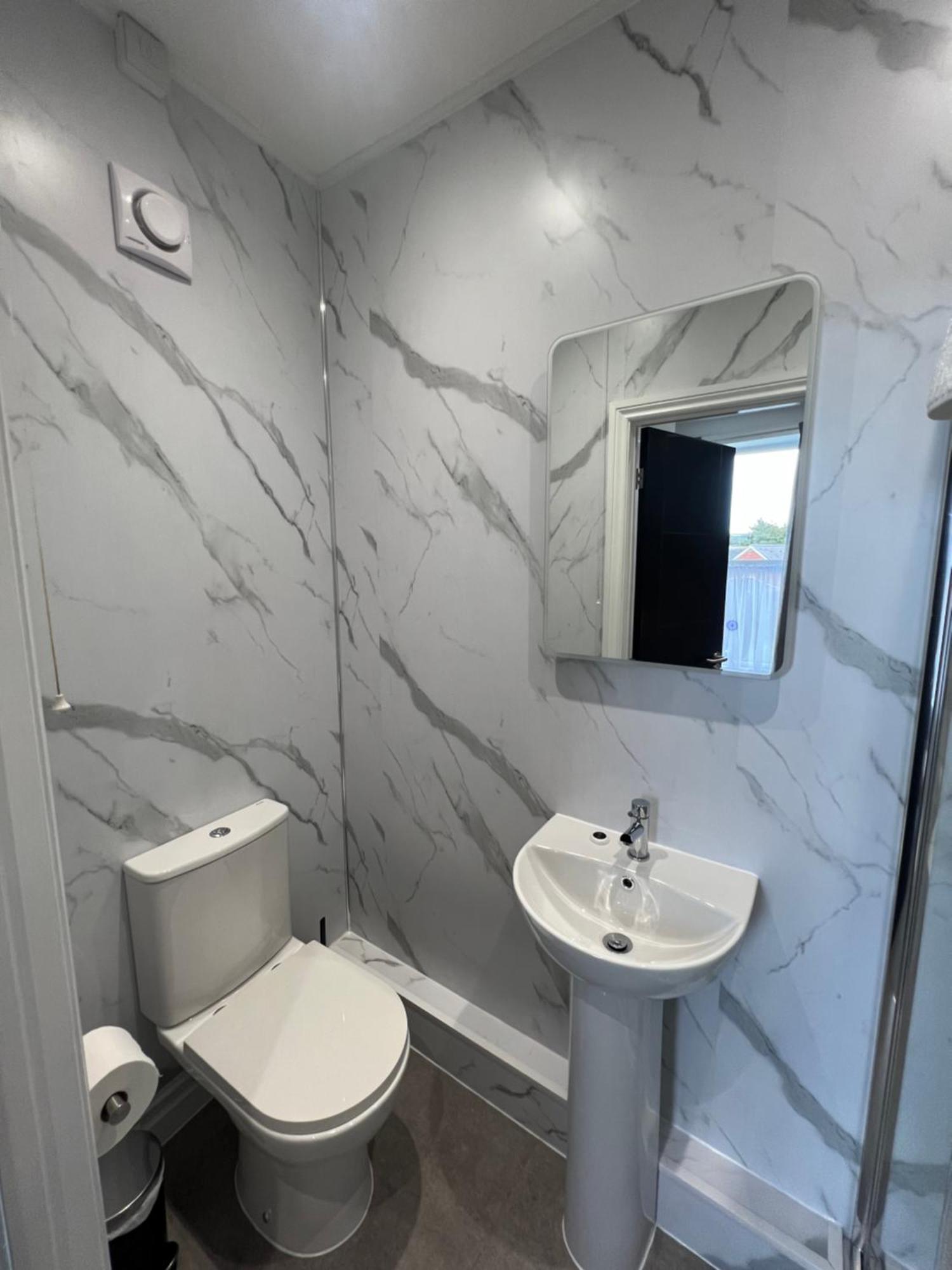 קרדיגן Brynhyfryd Guest House מראה חיצוני תמונה